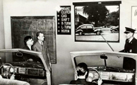 کلاس آموزش رانندگی در 77 سال قبل